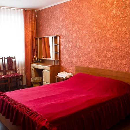 Apartments Near Center Виниця Екстериор снимка